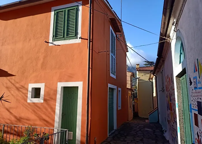 Апартаменты Vicolo Del Maestro - Goelba Марчиана-Марина